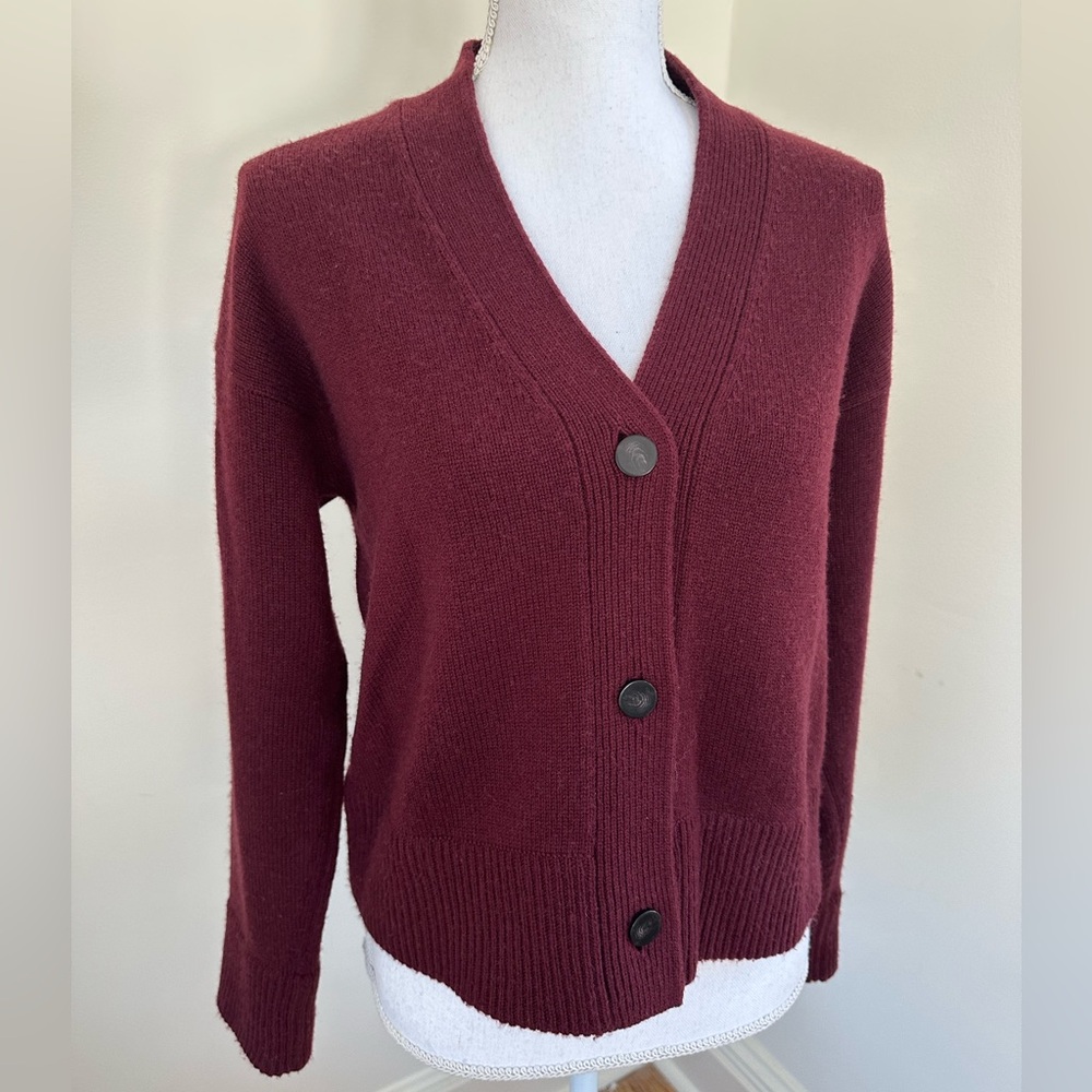 Vince Cashmere Burgundy Cardigan Sweater Medium - Picture 7 of 7